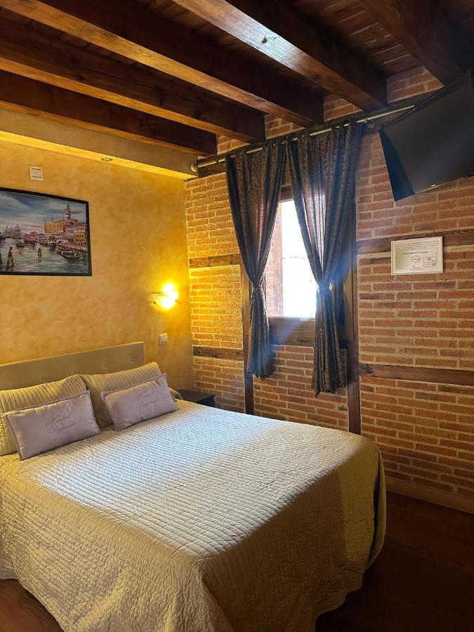 Hostal Segovia Adults Only 외부 사진