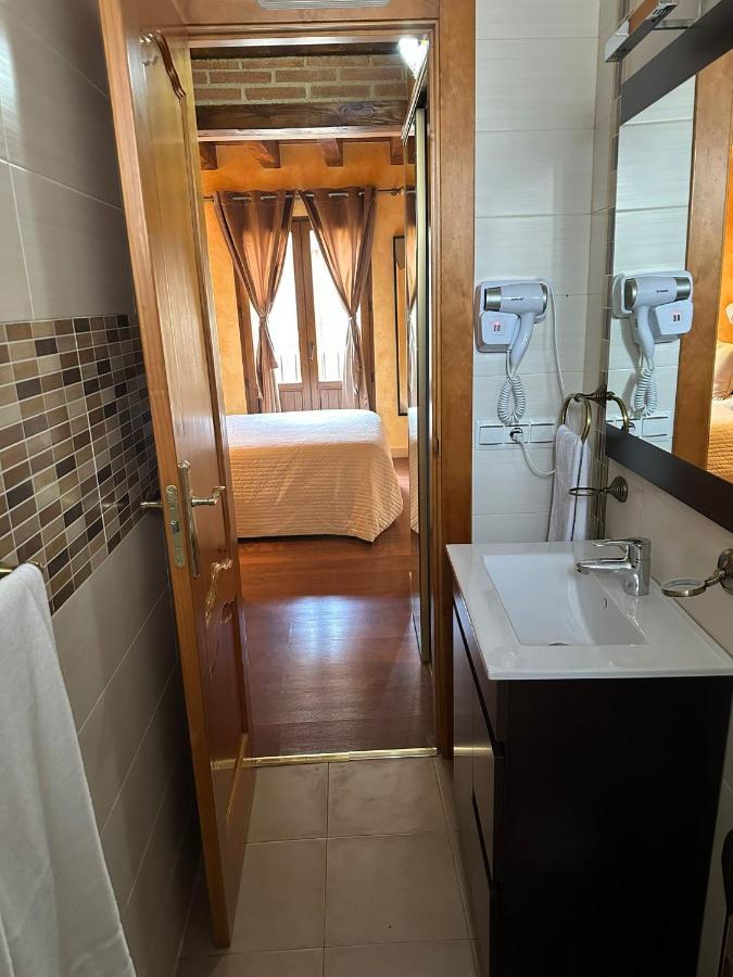 Hostal Segovia Adults Only 외부 사진