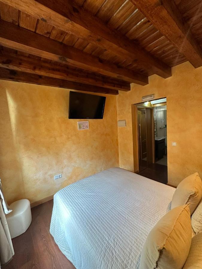 Hostal Segovia Adults Only 외부 사진