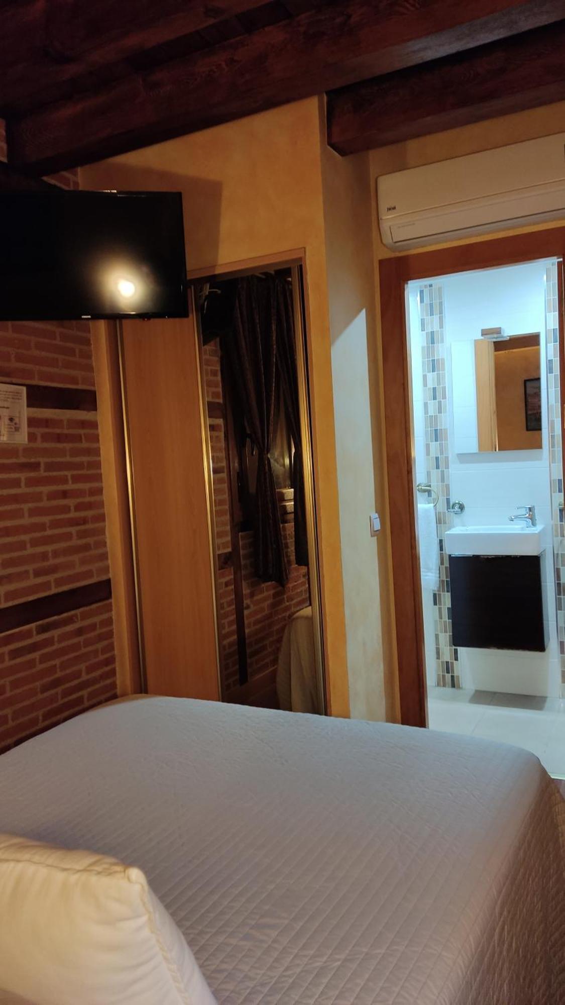 Hostal Segovia Adults Only 객실 사진