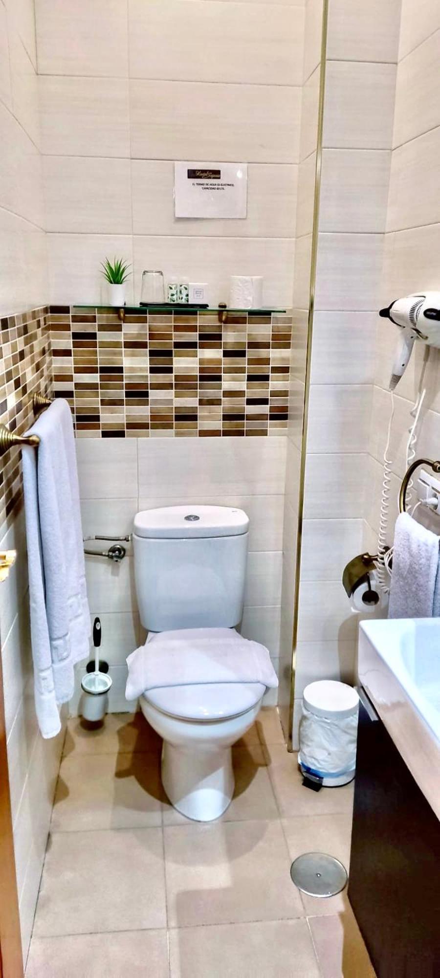 Hostal Segovia Adults Only 외부 사진