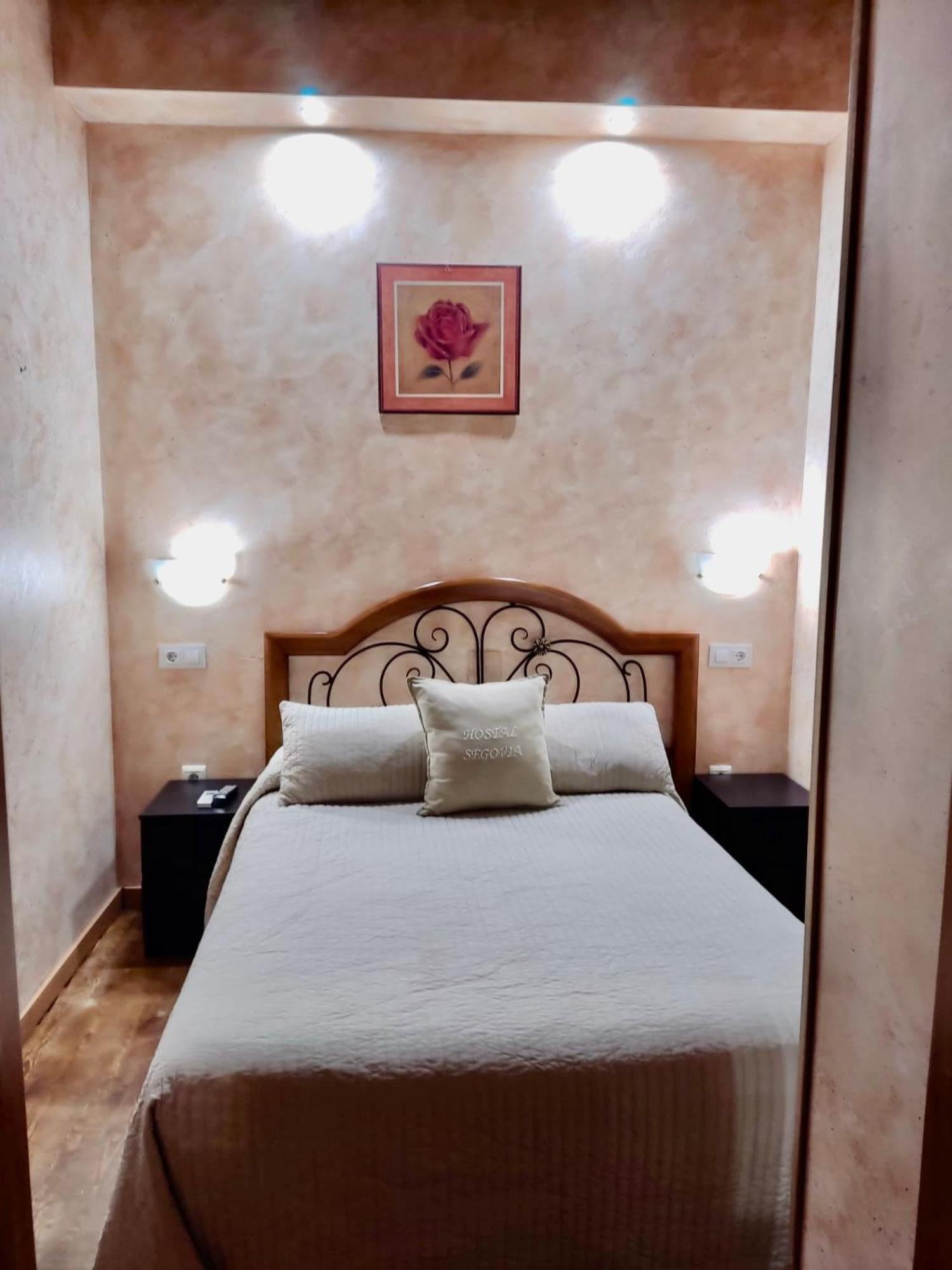Hostal Segovia Adults Only 외부 사진