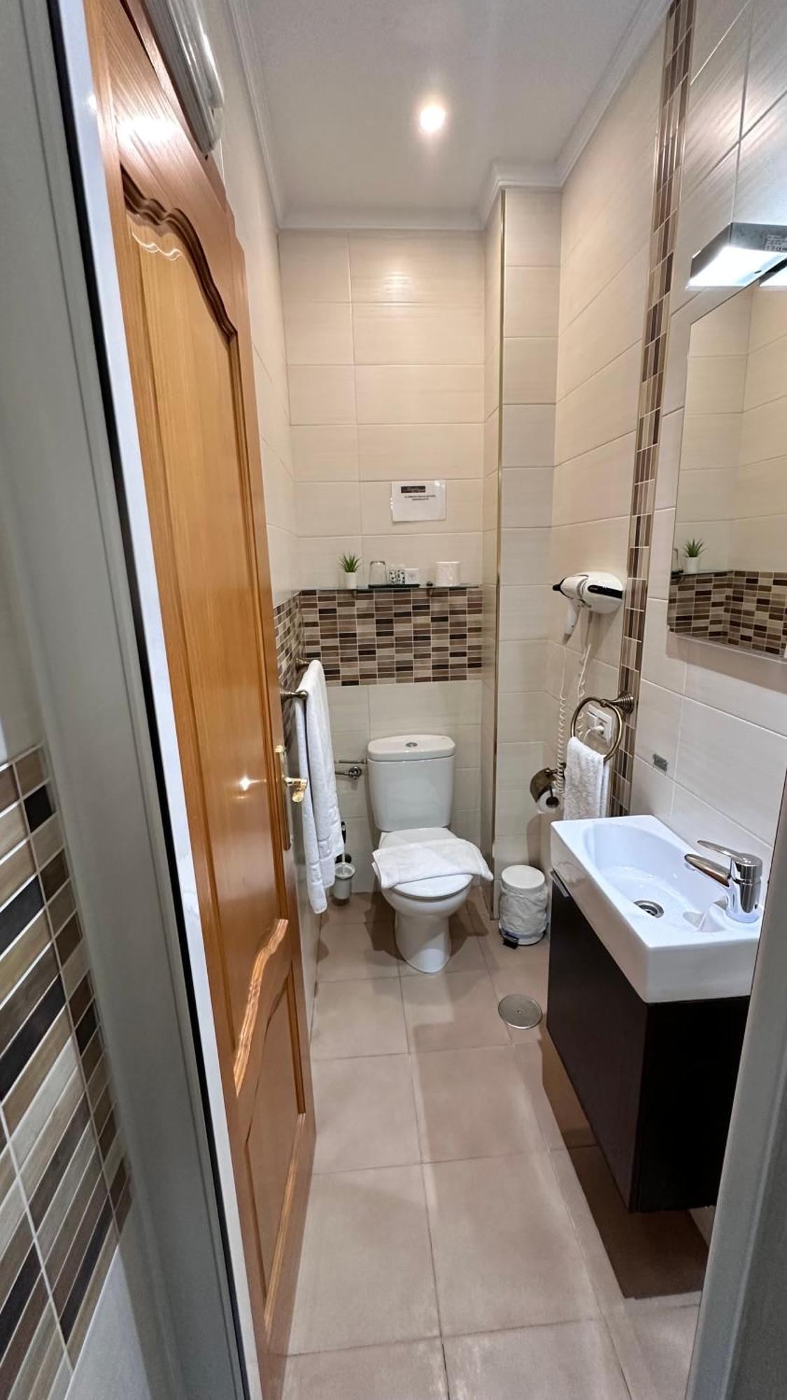 Hostal Segovia Adults Only 외부 사진
