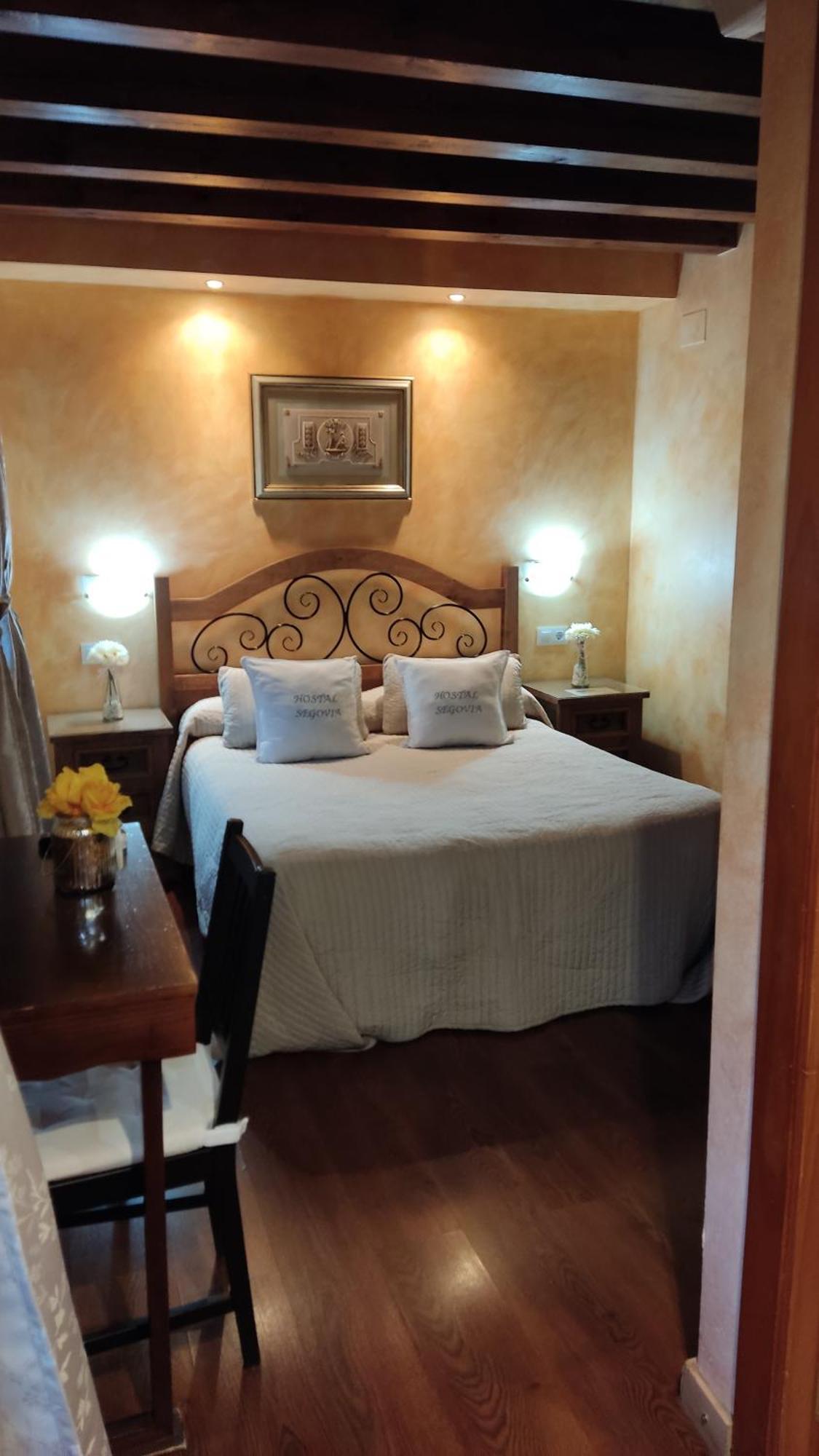 Hostal Segovia Adults Only 객실 사진