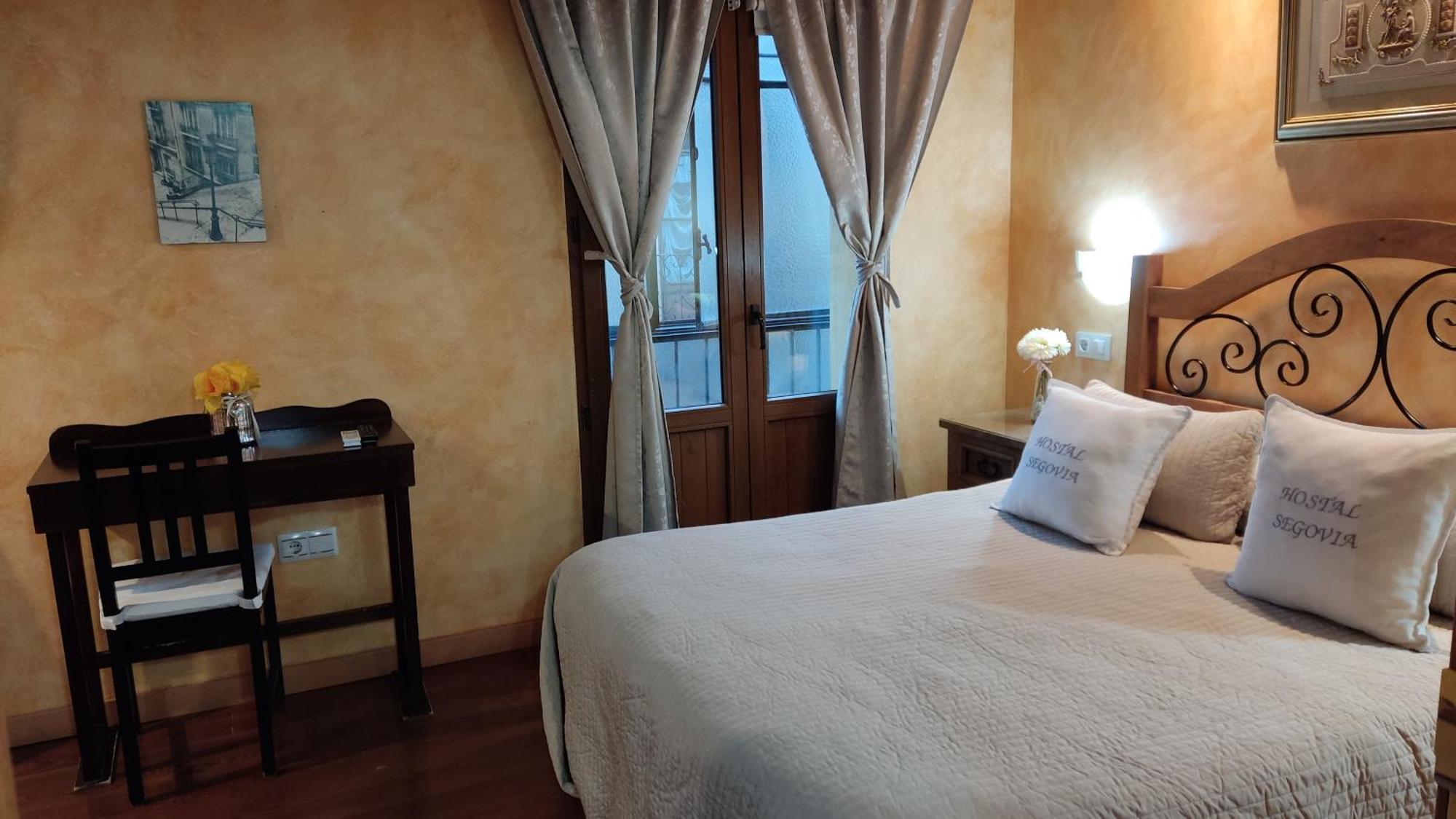 Hostal Segovia Adults Only 객실 사진