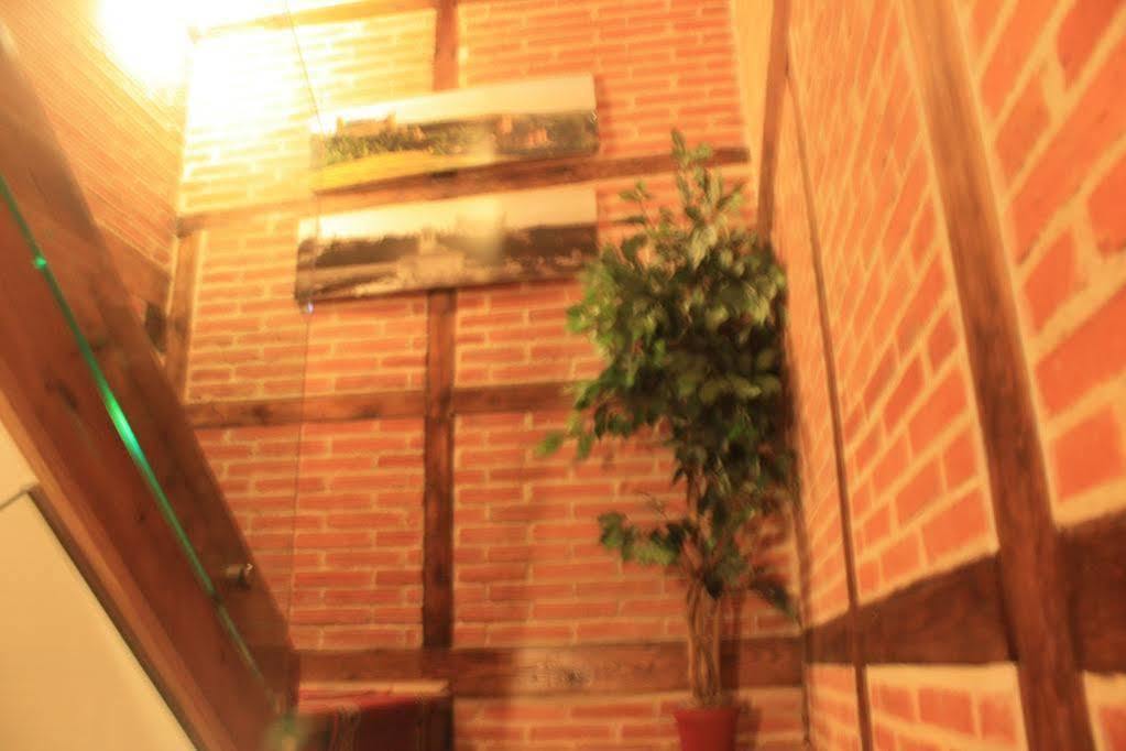 Hostal Segovia Adults Only 외부 사진