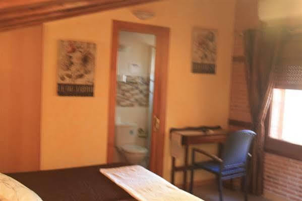 Hostal Segovia Adults Only 외부 사진