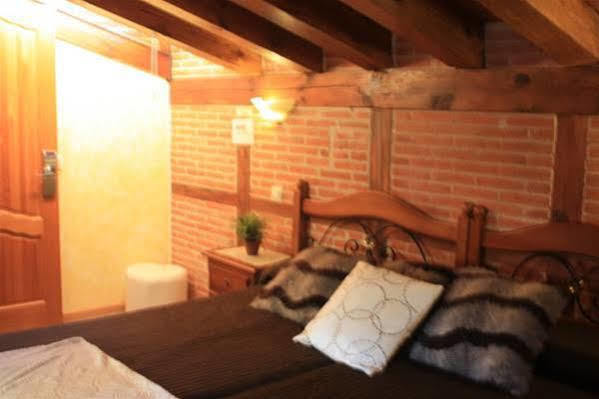 Hostal Segovia Adults Only 외부 사진